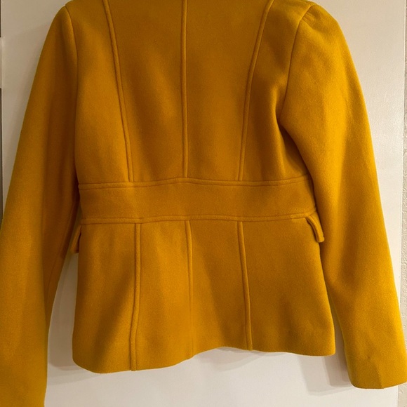 Yellow coat blazer - Picture 3 of 5